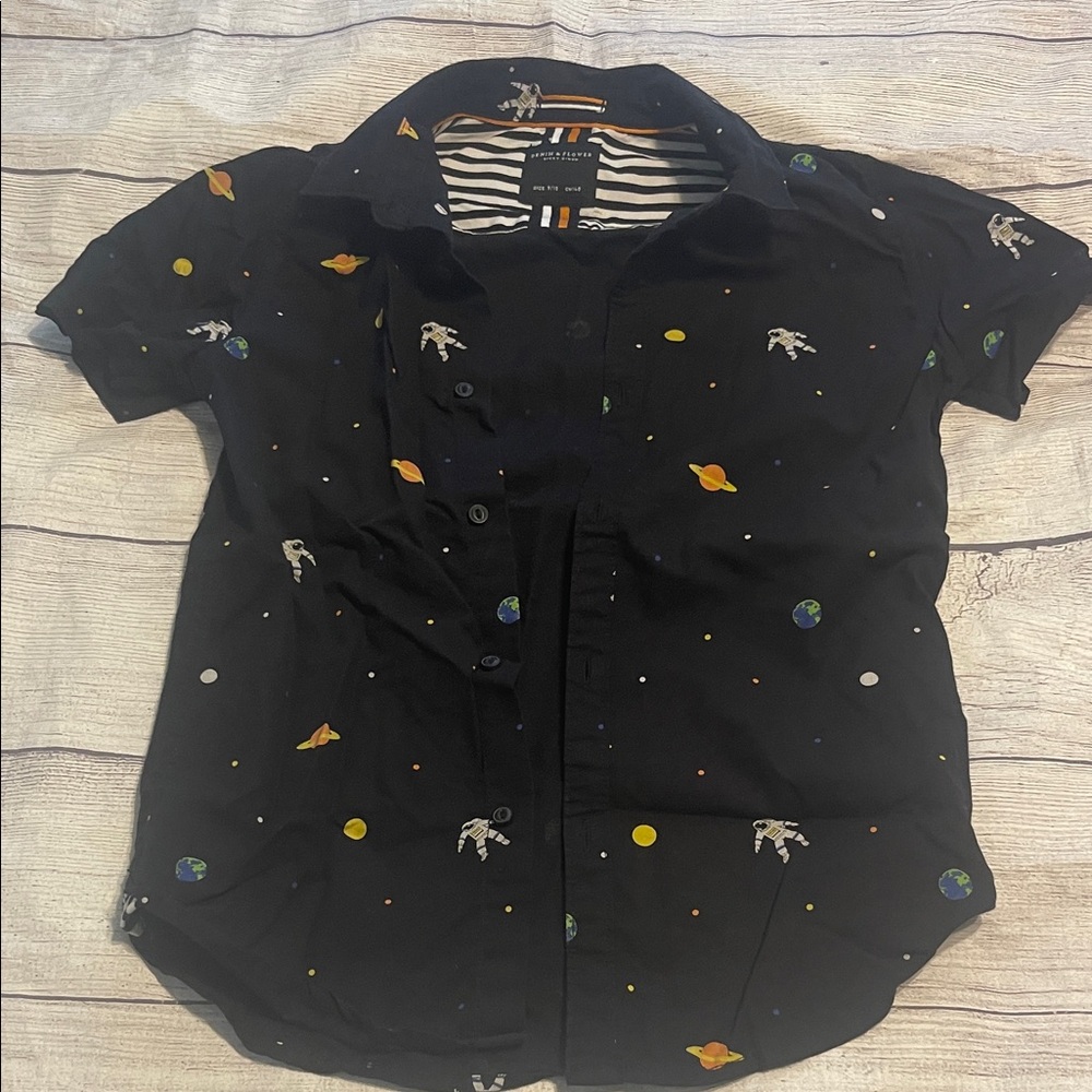 Denim & Flower Boys 9/10 button up short sleeve black space shirt